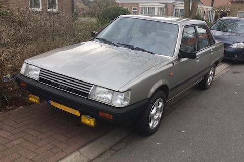 In het Wild: Toyota Camry (1983)