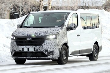 Renault Trafic spyshots