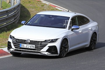 Spyshots Volkswagen Arteon R