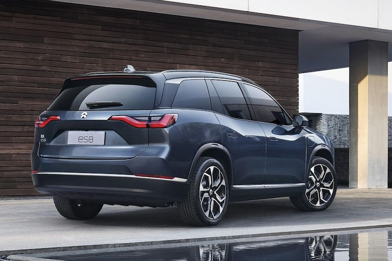NIO ES8