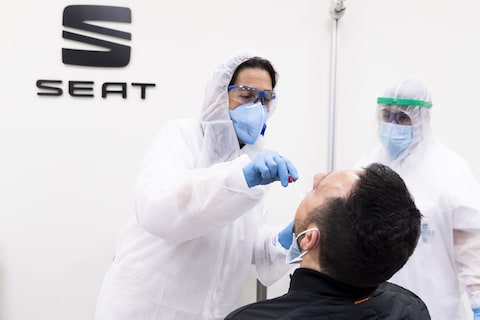 Seat test 15.000 medewerkers voor heropening fabriek