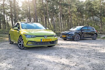 volkswagen golf vs. ford focus