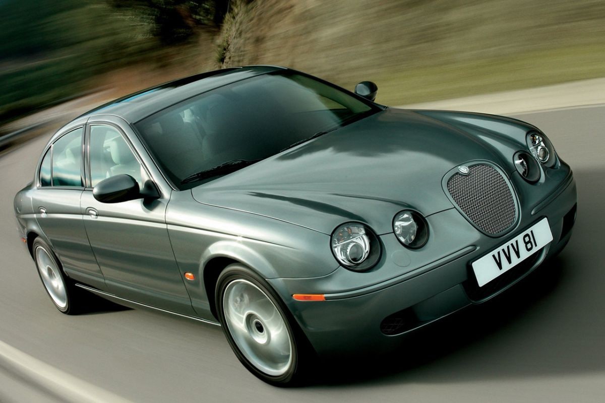 Jaguar S-type R