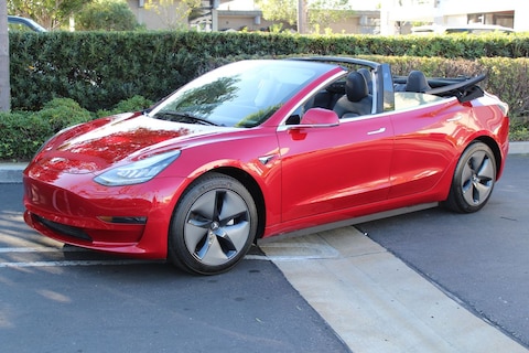 Tesla's Model 3 en S omgetoverd tot cabriolet