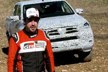 Toyota Hilux teaser