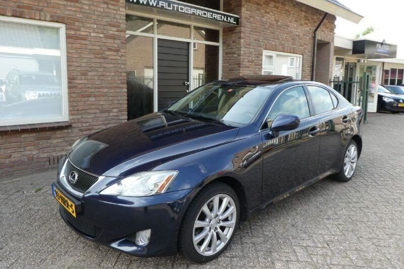 Lexus IS te koop AutoWeek