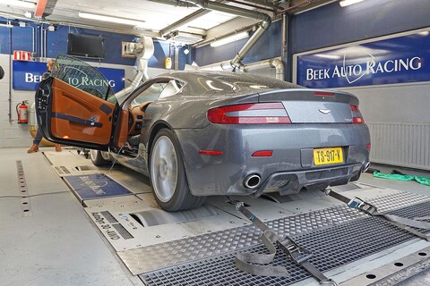 Aston Martin V8 Vantage Performance Upgrade - Op de Rollenbank