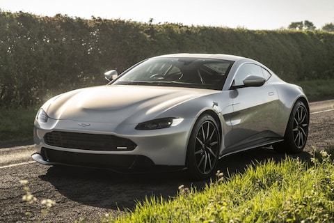 Klassieke grille voor Aston Martin Vantage