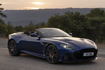 Aston Martin DBS Superleggera Volante