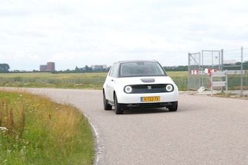 Honda E - Achteruitkijkspiegel