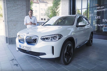 BMW iX3