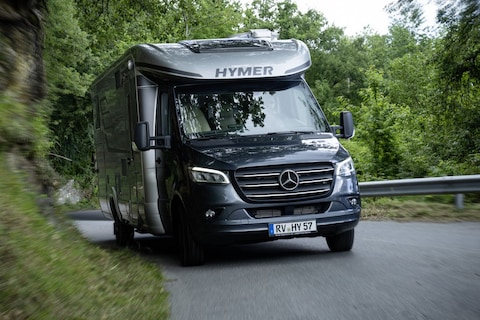 Hymer B-Class nu ook als halfintegraal
