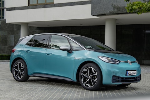 Volkswagen zag winst halveren in 2020