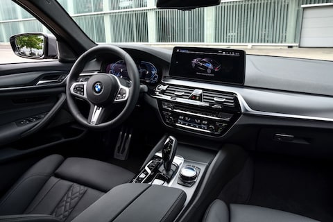 BMW rolt grote software-update uit