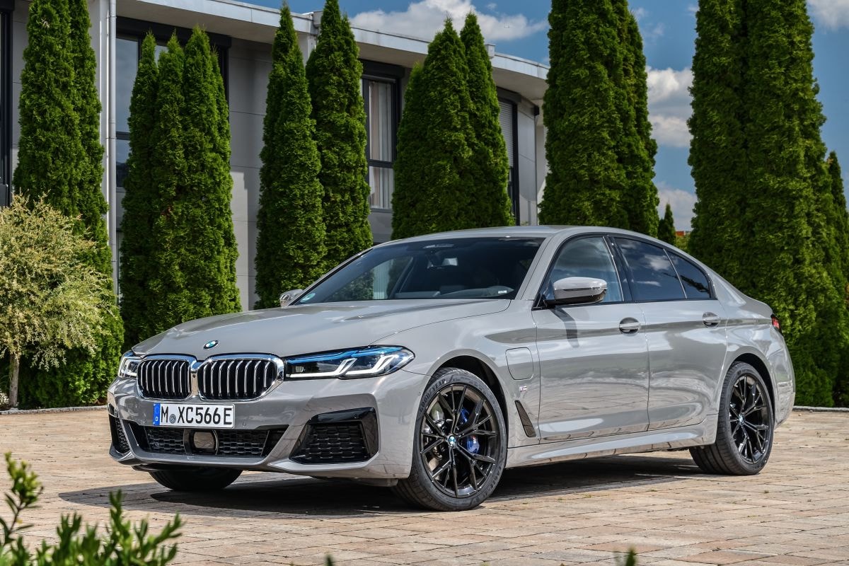 BMW 545e xDrive