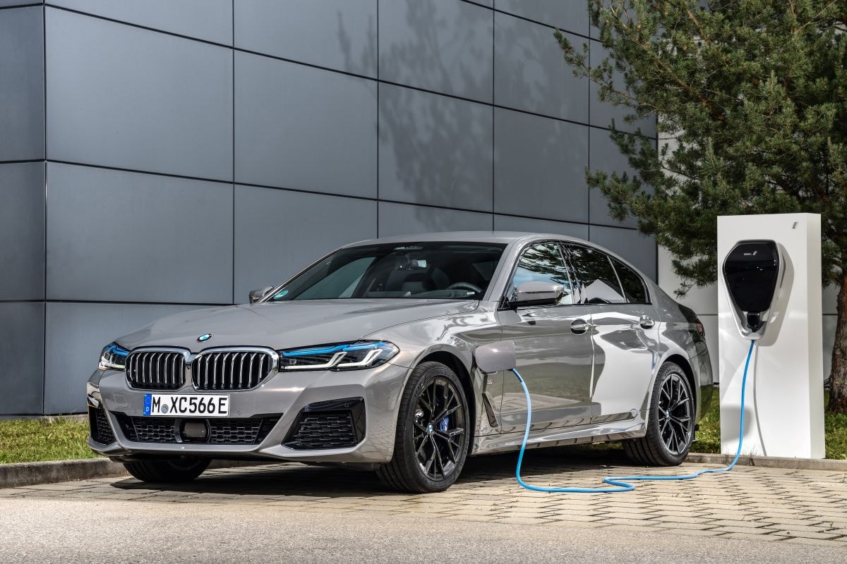 BMW 545e xDrive