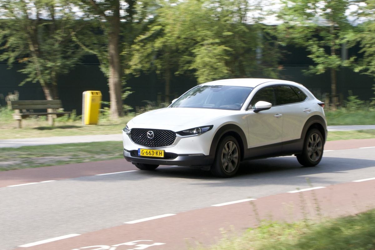 Mazda CX30 - Achteruitkijkspiegel