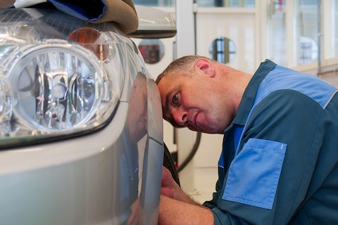 Hoe kun je een koplamp vervangen?