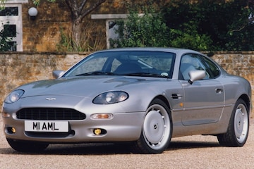 Aston Martin DB7