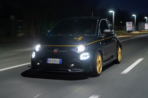 Abarth komt met gelimiteerde 595 Scorpioneoro