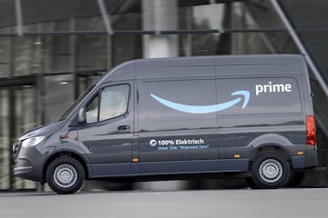 Mercedes-Benz eSprinter Amazon