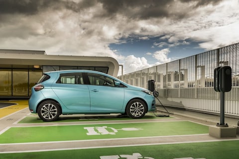 ‘Renault denkt toch weer aan verwisselbare accu’s’