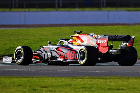 Albon op het podium na chaotische Grand Prix van Toscane