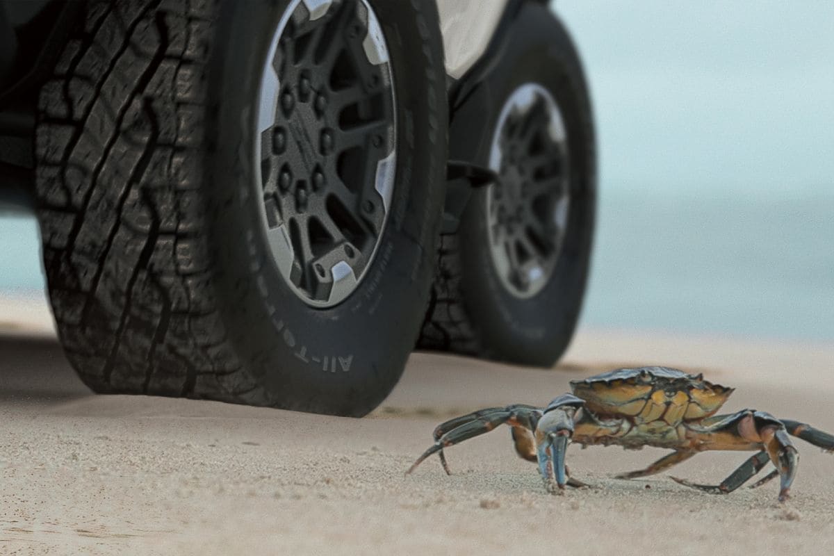 GMC Hummer EV Crab mode
