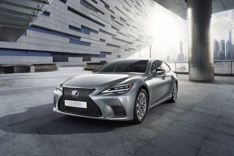 Lexus belicht vernieuwde LS 500h