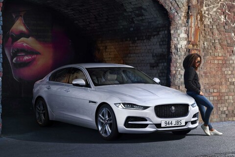 Jaguar XE krijgt mild-hybride motoren