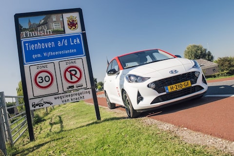 Per Hyundai i10 langs alle ‘tienen’ - Duurtestreportage