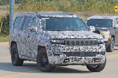 Productieversie Jeep Grand Wagoneer betrapt