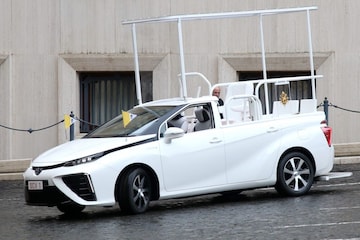 Toyota Mirai pausmobiel