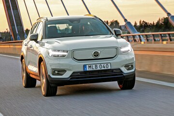 Volvo XC40 Recharge P8