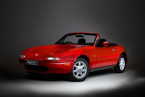 Mazda levert nieuwe onderdelen voor MX-5 NA