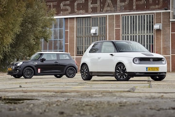 Mini Electric vs. Honda E