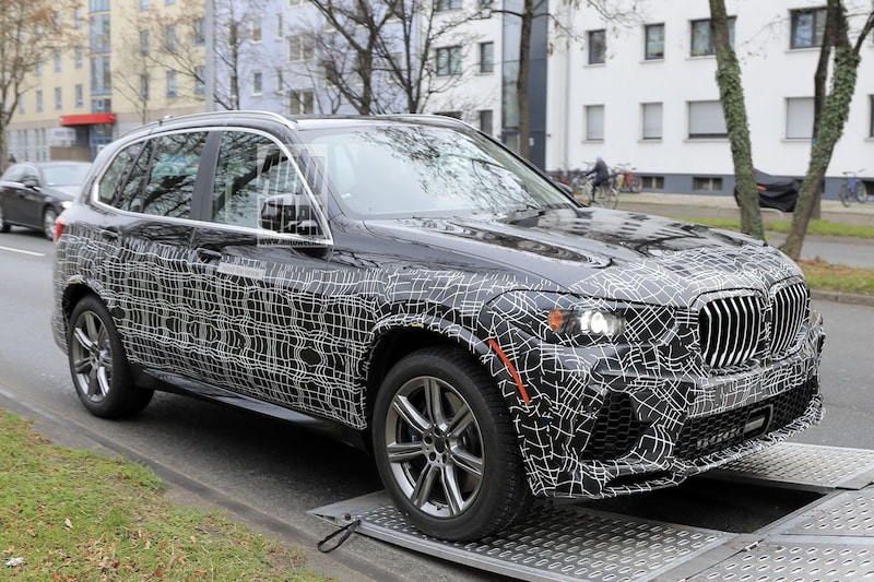 BMW X5 spyshots