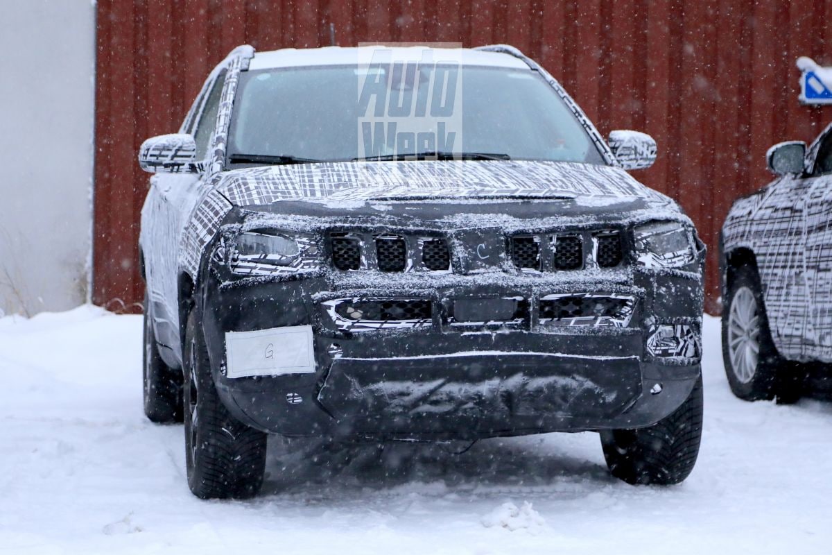 Jeep Compass spionage