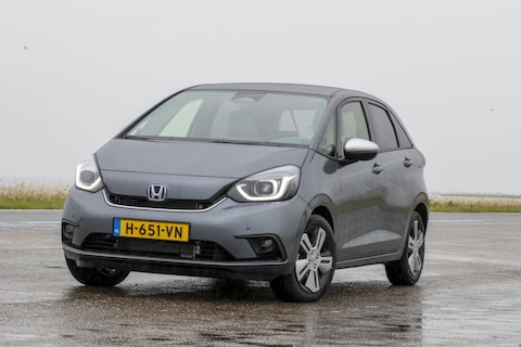 Honda schroeft productie terug wegens tekorten