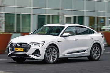 Audi E-tron Sportback - Jaguar I-Pace