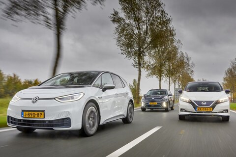 Op eerste dag ruim 12 miljoen uit subsidiepot elektrische auto