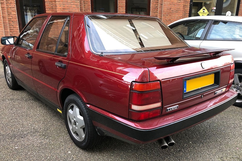 In het Wild: Lancia Thema 8.32 (1988) - AutoWeek