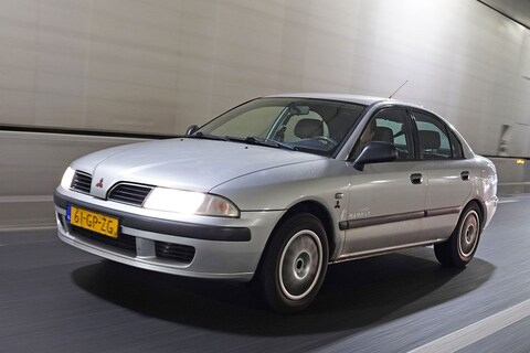 Mitsubishi Carisma 1.6 - 2001 – 558.139 km - Klokje Rond