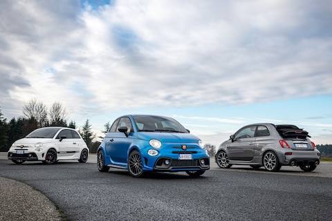 Abarth pakt 595 op detailniveau aan