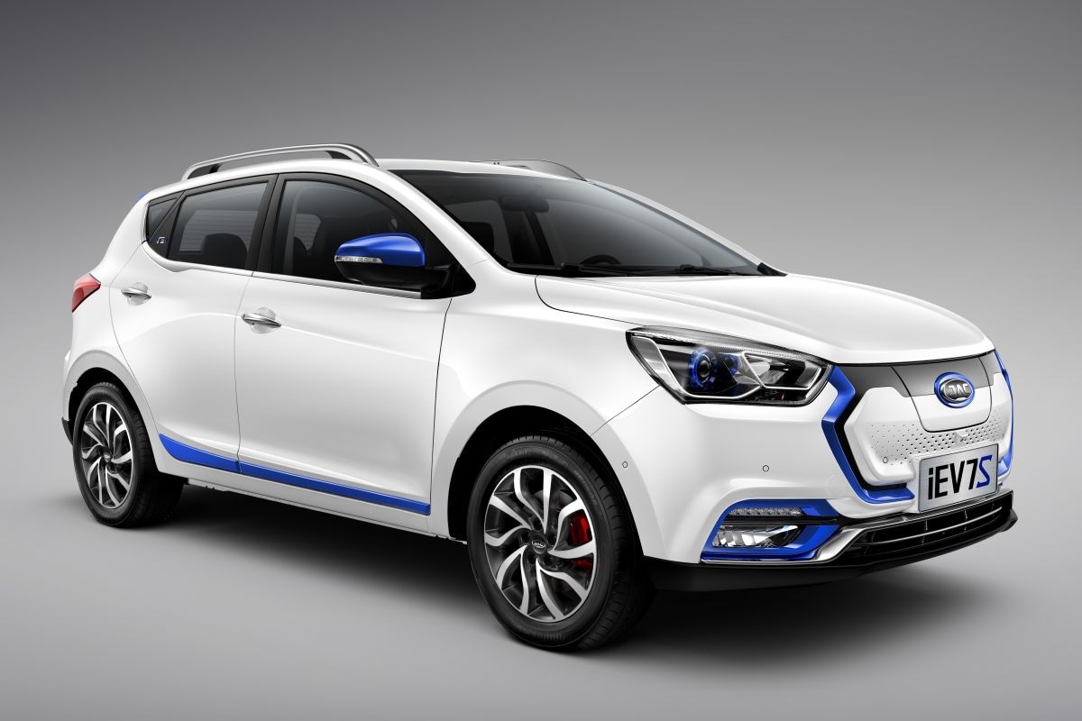 JAC iEV7S