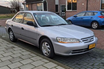 In het Wild: Honda Accord (2001)