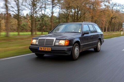 Mercedes-Benz 200 T - 1988 - 615.991 km - Klokje Rond