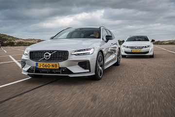 Peugeot 508 SW Hybrid 225 vs. Volvo V60 T6 Recharg