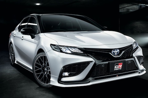 Toyota Camry sportief aangekleed