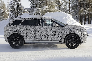 Spyshots Land Rover Range Rover Evoque LWB
